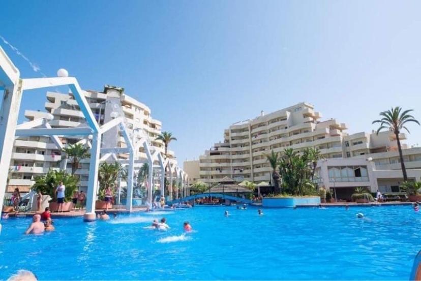 Benal-Beach-511. Walking Distance To The Beach Benalmádena Extérieur photo